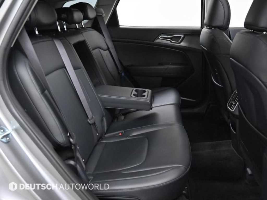 Kia Sportage — photo 12