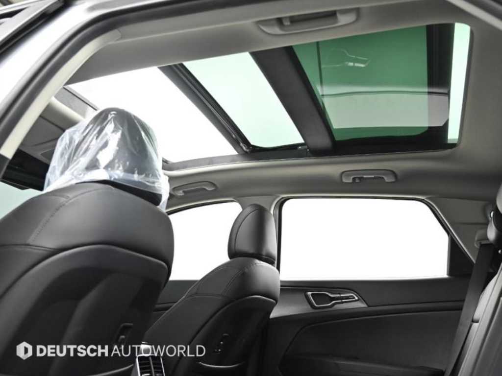 Kia Sportage — photo 18