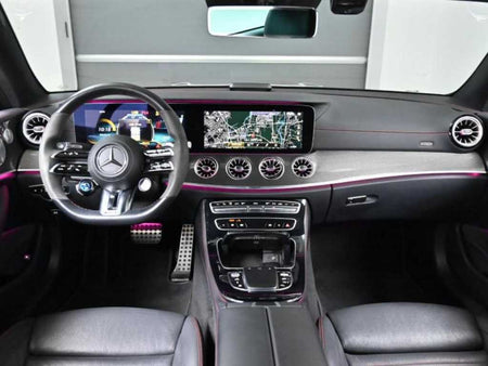 Mercedes-Benz E-Class — photo 05