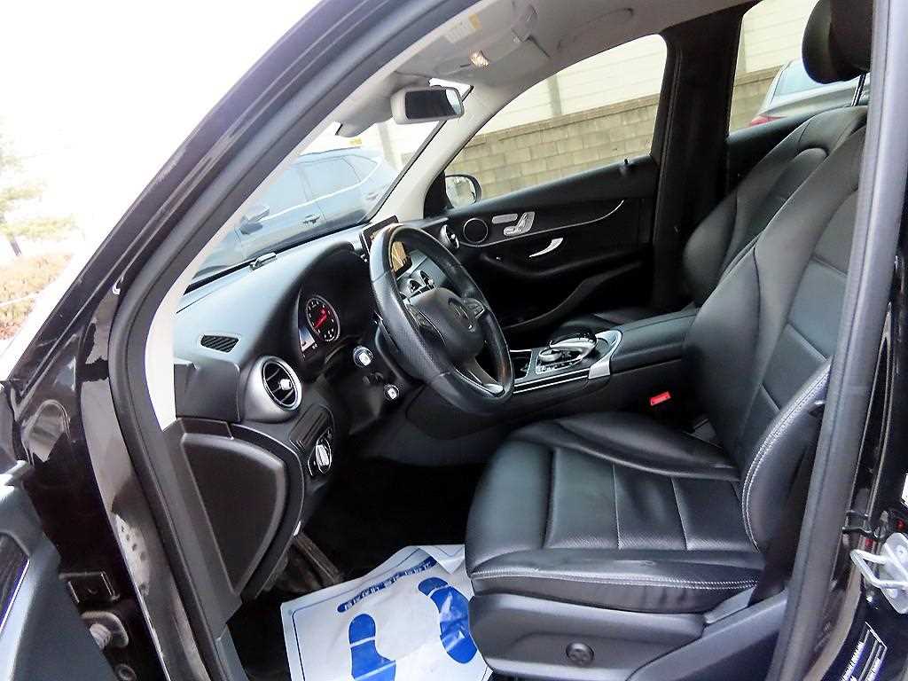 Mercedes-Benz GLC-Class — photo 05