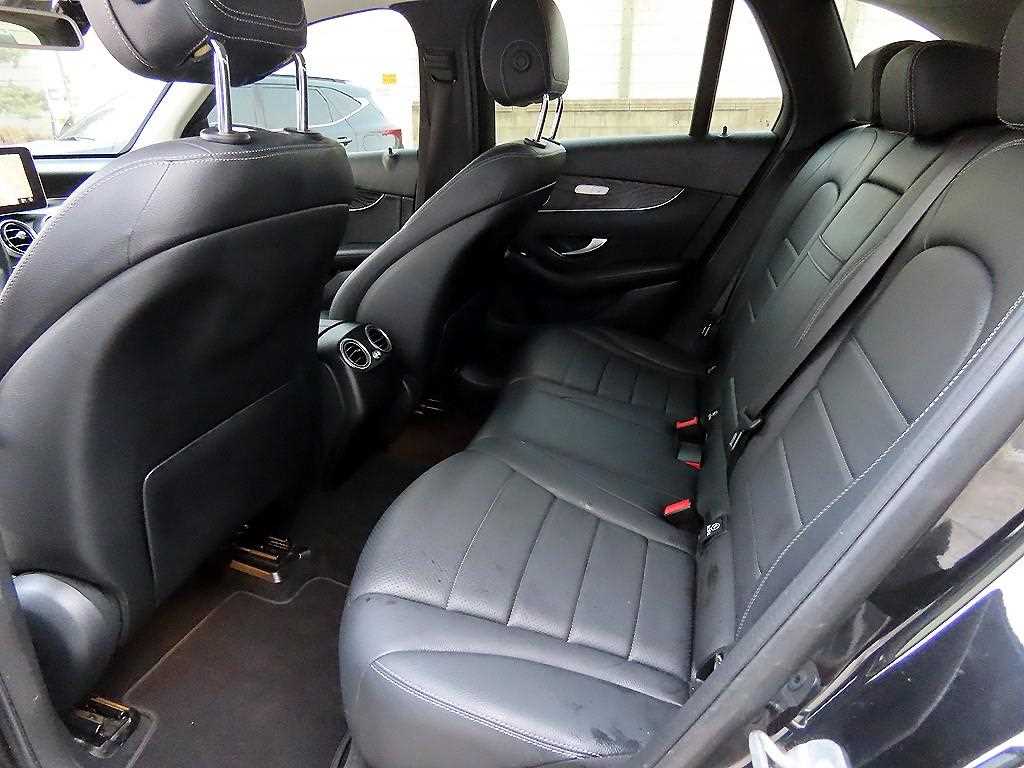 Mercedes-Benz GLC-Class — photo 06