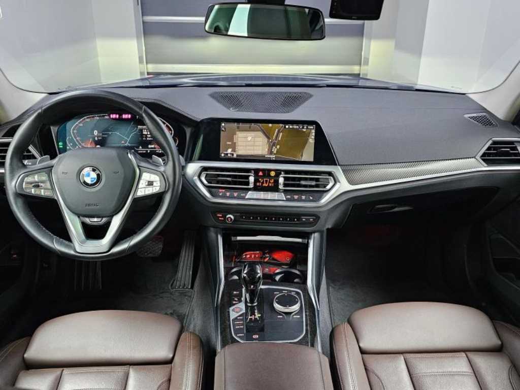BMW 3-Series — photo 07