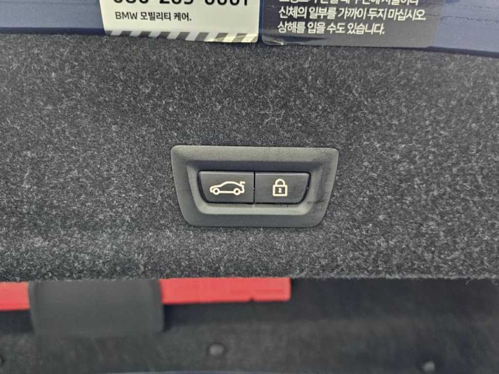 BMW 3-Series — photo 20