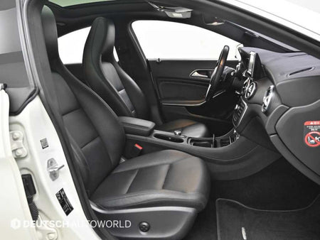 Mercedes-Benz CLA-Class — photo 10