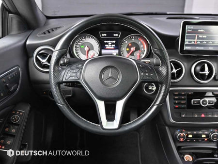 Mercedes-Benz CLA-Class — photo 13