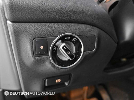 Mercedes-Benz CLA-Class — photo 17
