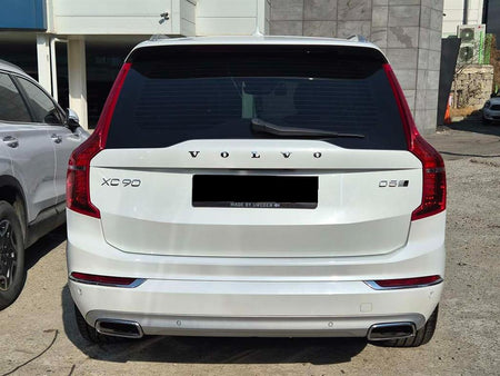 Volvo XC90 — photo 05