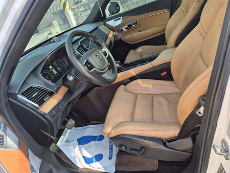 Volvo XC90 — photo 06