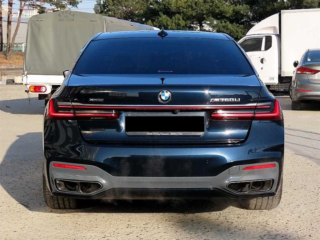 BMW 7-Series — photo 04