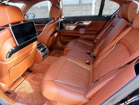 BMW 7-Series — photo 06