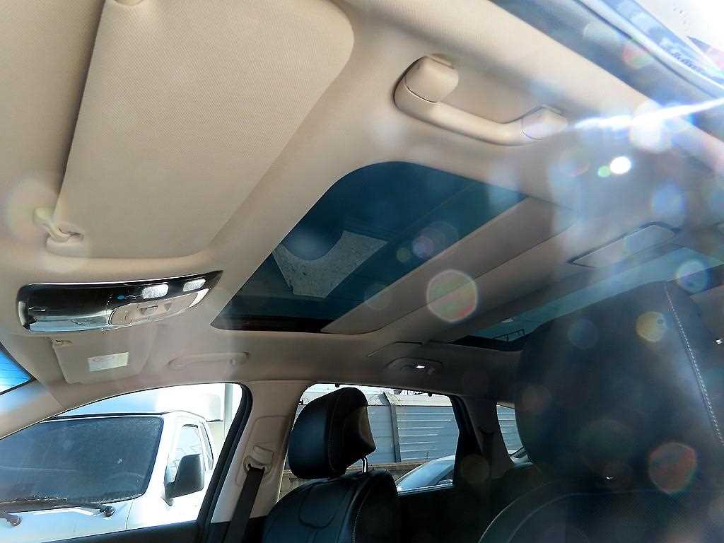 Genesis GV80 — photo 16