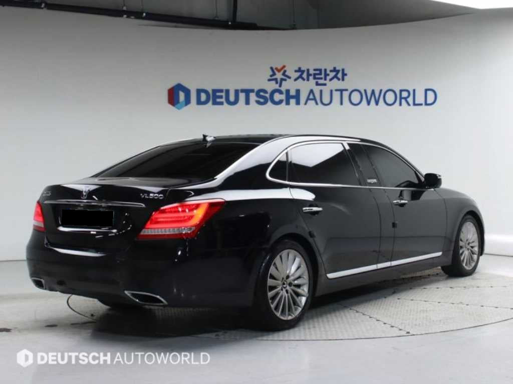 Hyundai Equus — photo 03
