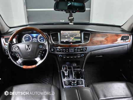 Hyundai Equus — photo 08