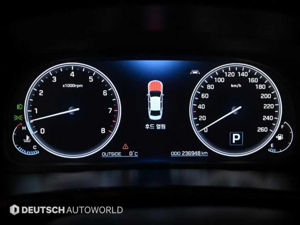 Hyundai Equus — photo 09