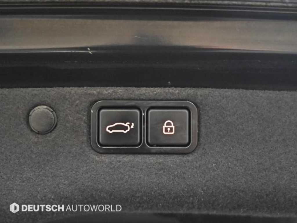 Hyundai Equus — photo 20