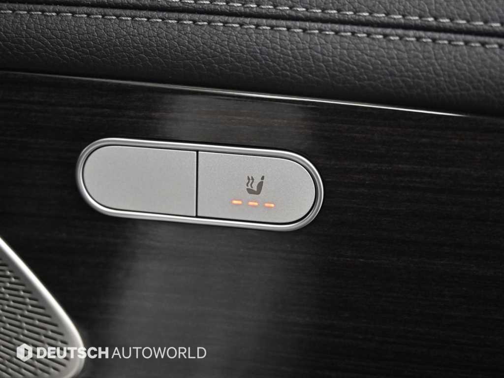 Mercedes-Benz GLE-Class — photo 16