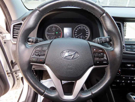 Hyundai Tucson — photo 08