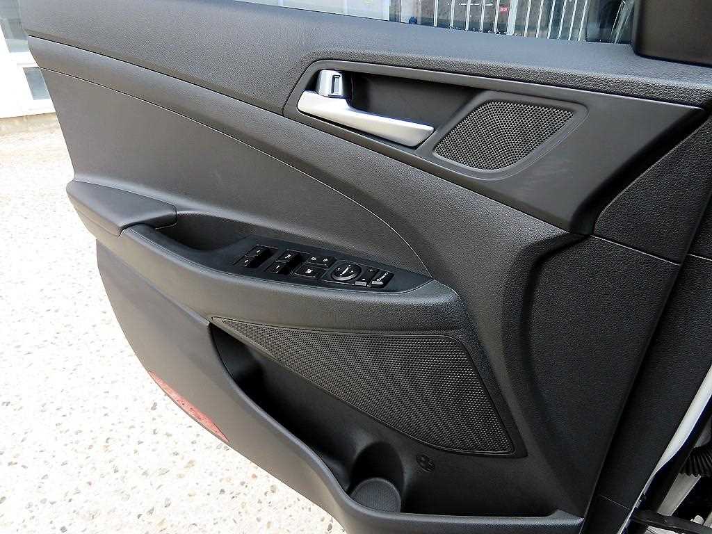 Hyundai Tucson — photo 11