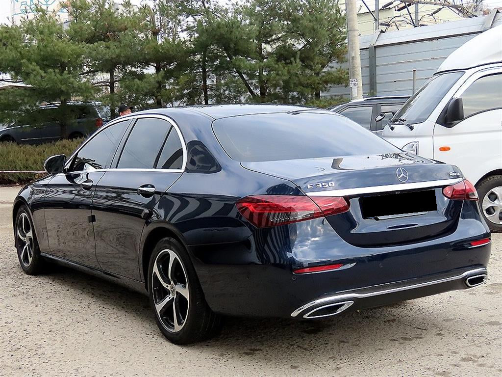 Mercedes-Benz E-Class — photo 03