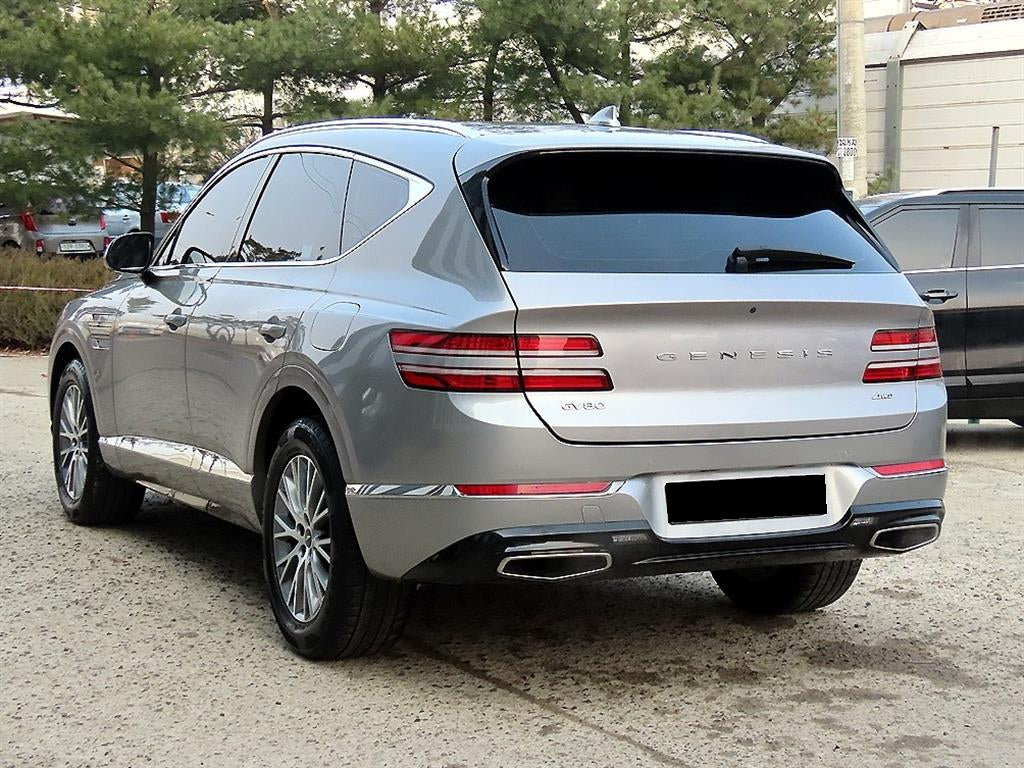 Genesis GV80 — photo 03