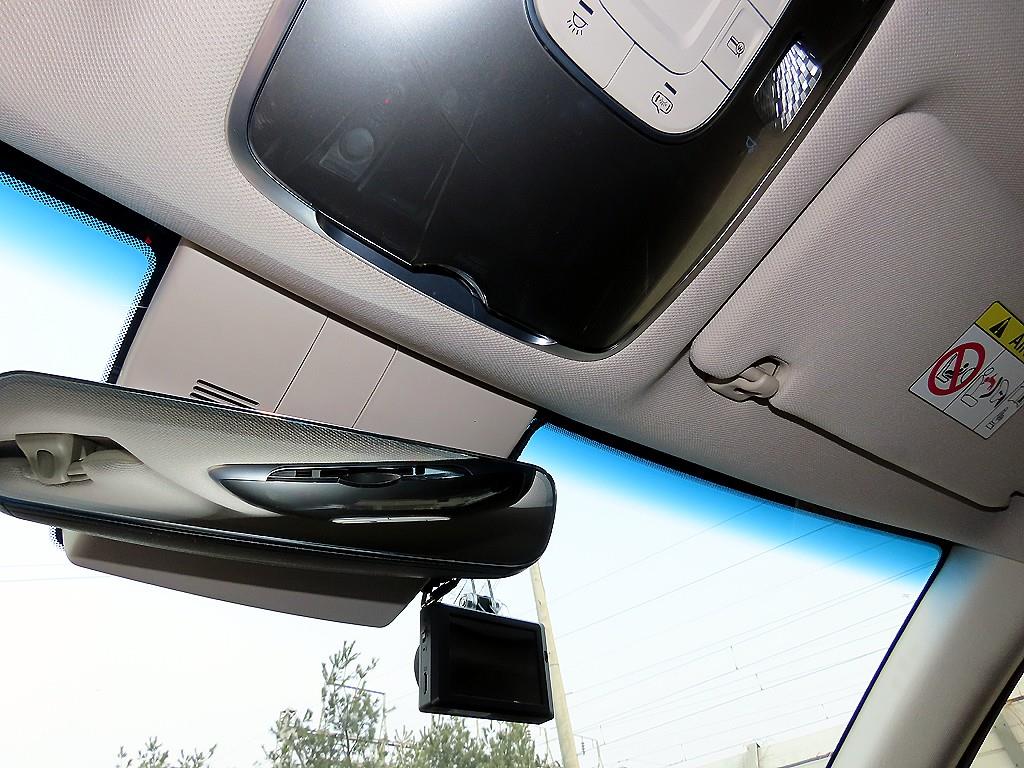 Genesis GV80 — photo 13