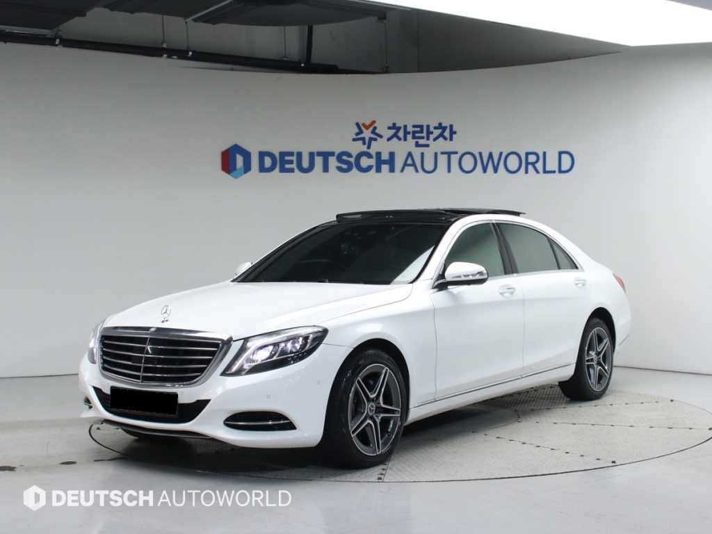 Mercedes-Benz S-Class — photo 01