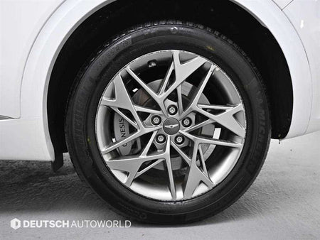Genesis GV70 — photo 05