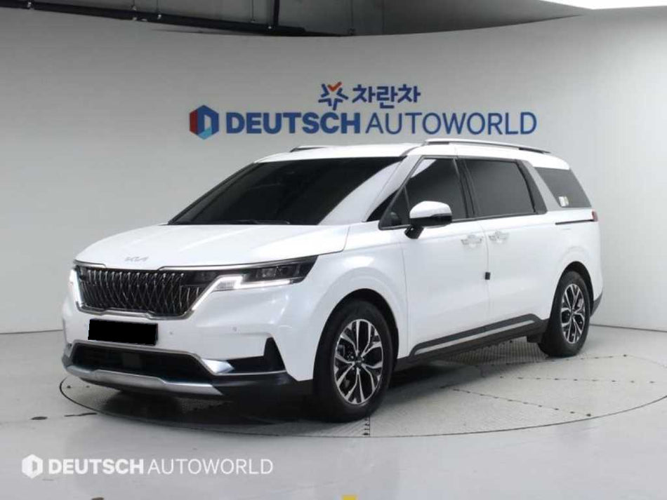 Kia Carnival — photo 01
