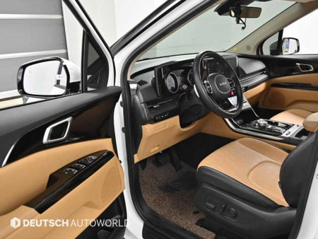 Kia Carnival — photo 11