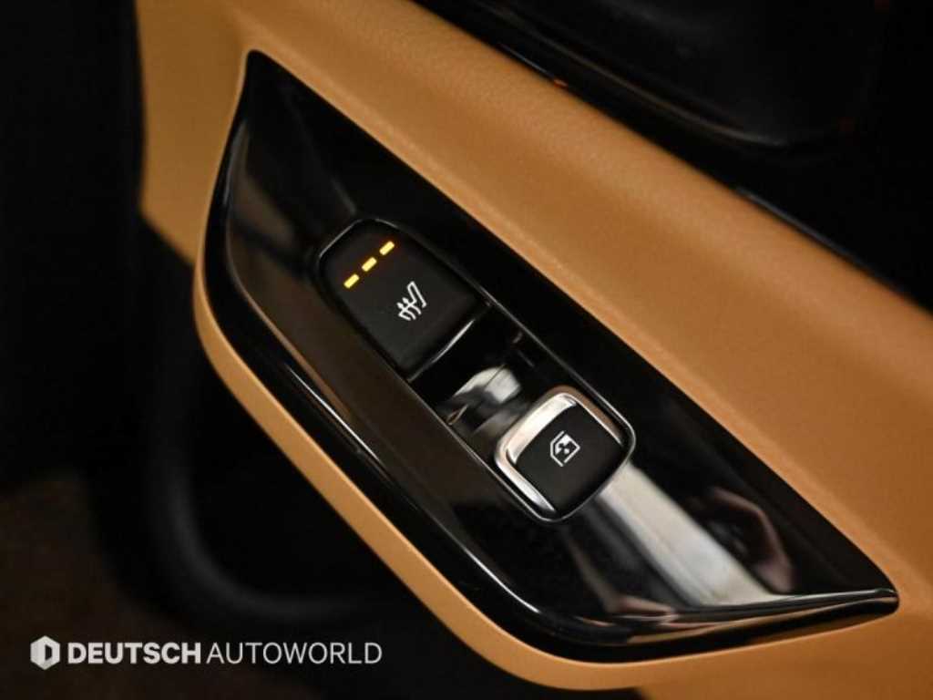 Kia Carnival — photo 16