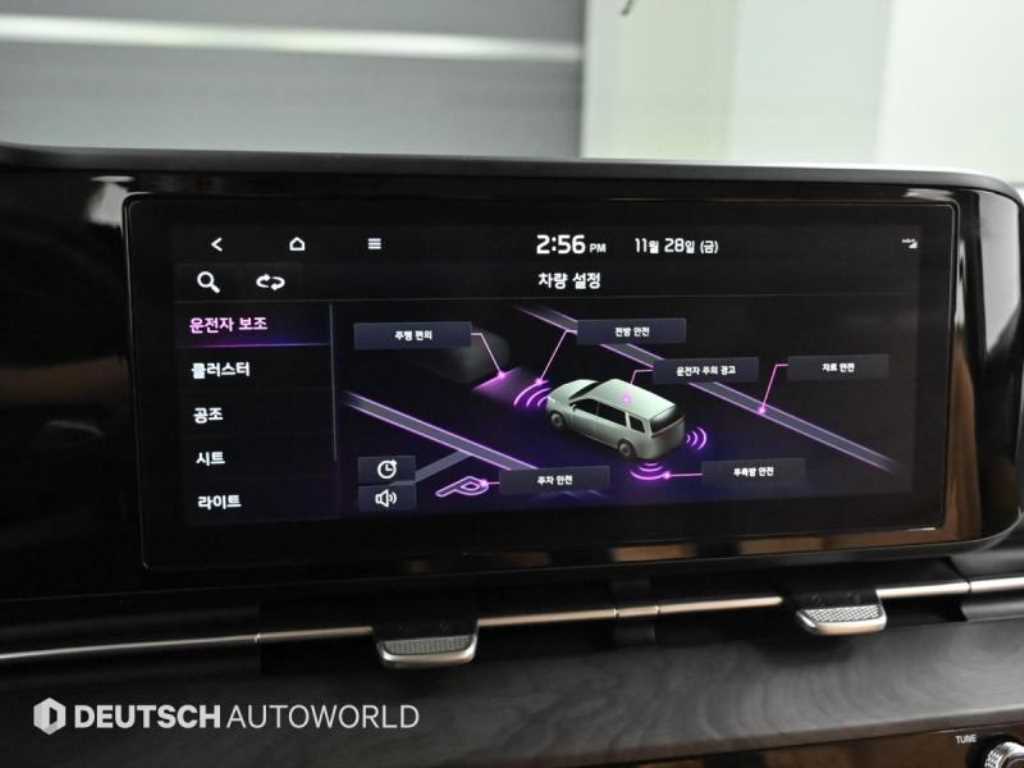 Kia Carnival — photo 17