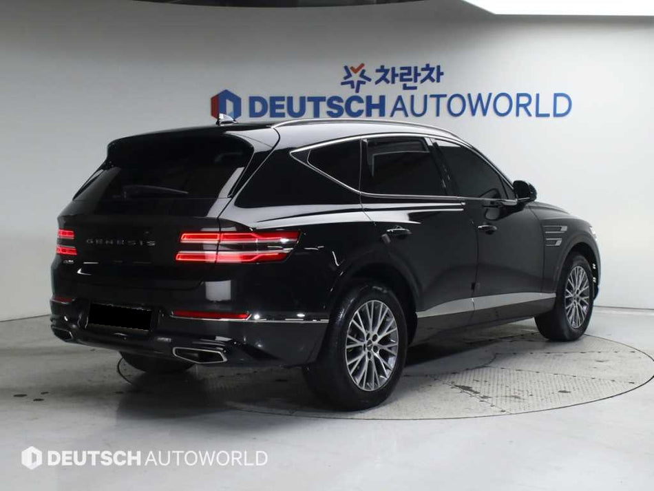 Genesis GV80 — photo 02