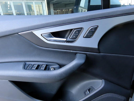 Audi Q7 — photo 11