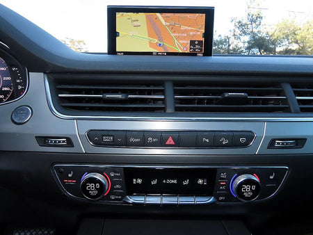 Audi Q7 — photo 12