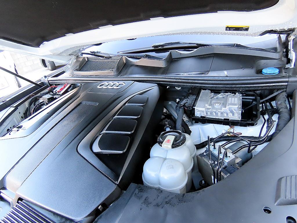 Audi Q7 — photo 19