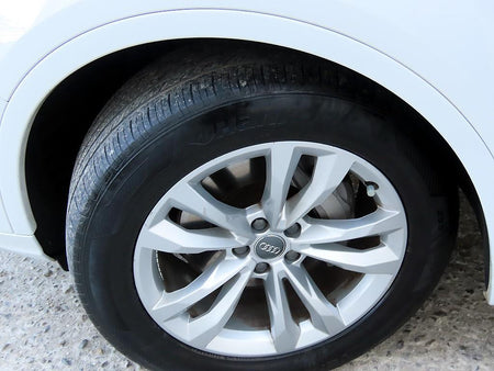 Audi Q7 — photo 20