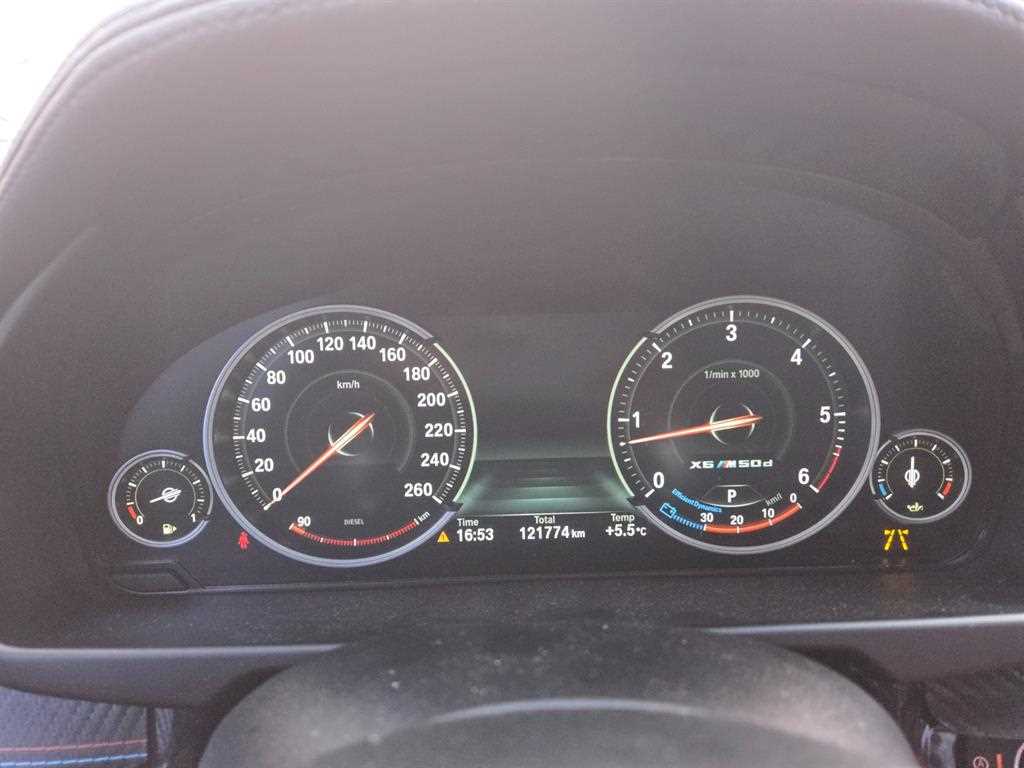 BMW X6 — photo 13