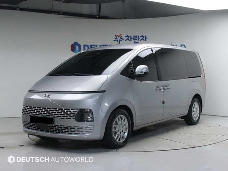 Hyundai Staria — photo 01