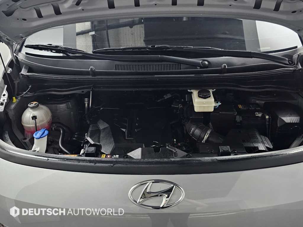 Hyundai Staria — photo 06