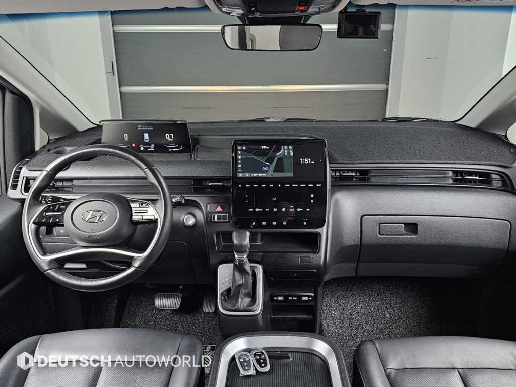 Hyundai Staria — photo 07