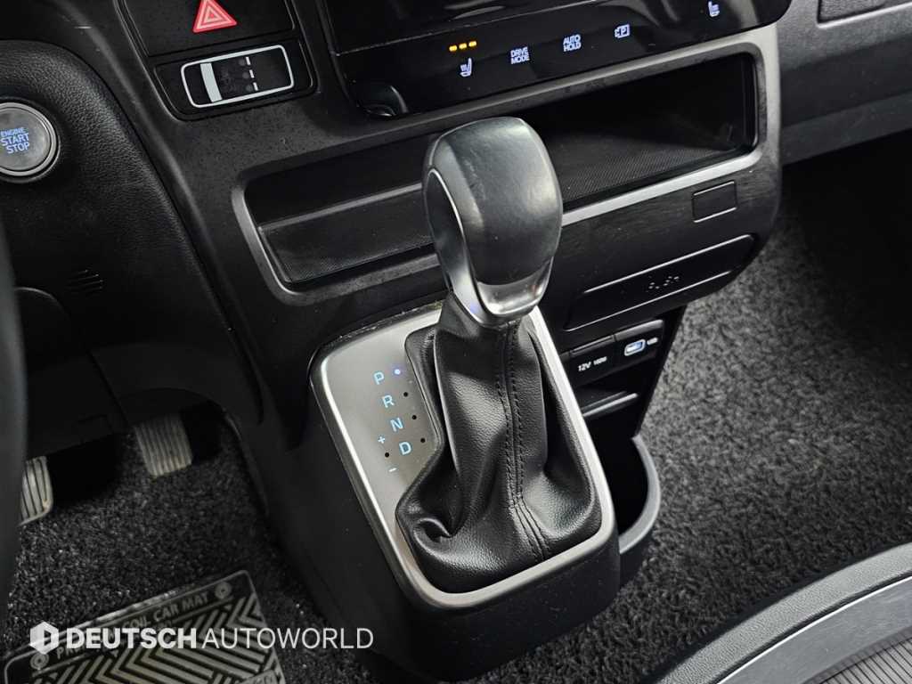 Hyundai Staria — photo 09