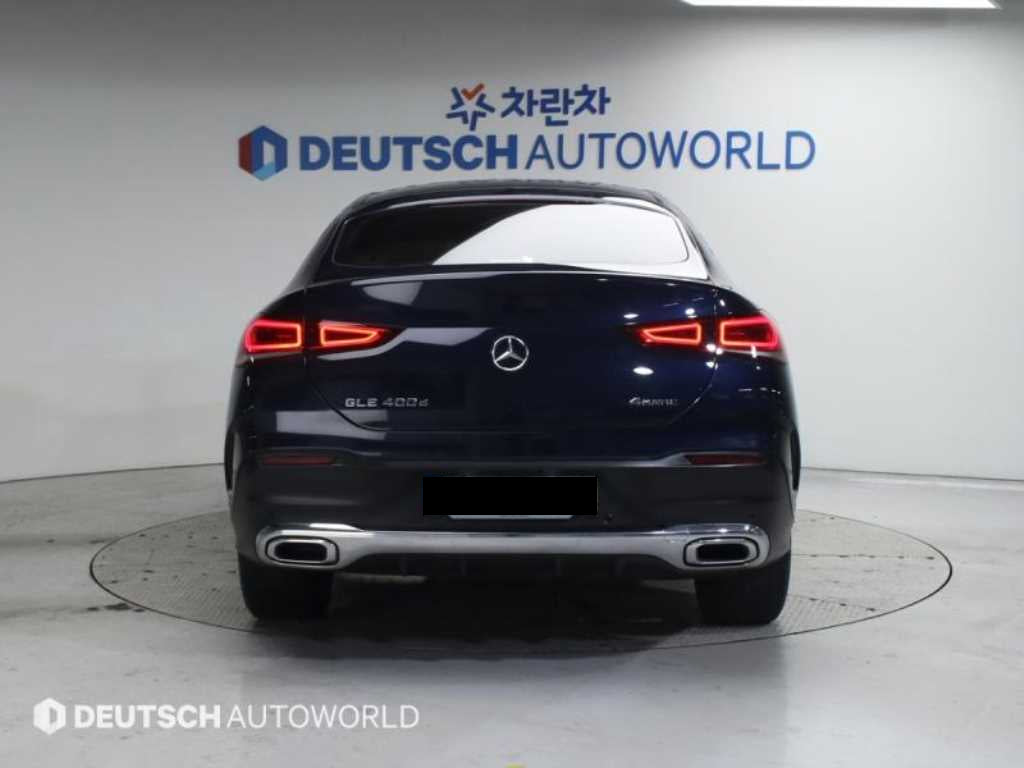 Mercedes-Benz GLE-Class — photo 04