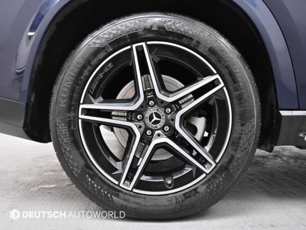 Mercedes-Benz GLE-Class — photo 05