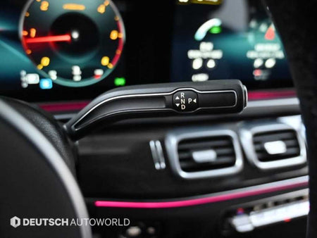 Mercedes-Benz GLE-Class — photo 09