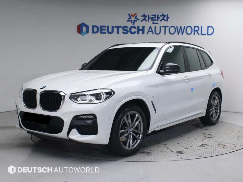 BMW X3 — photo 01