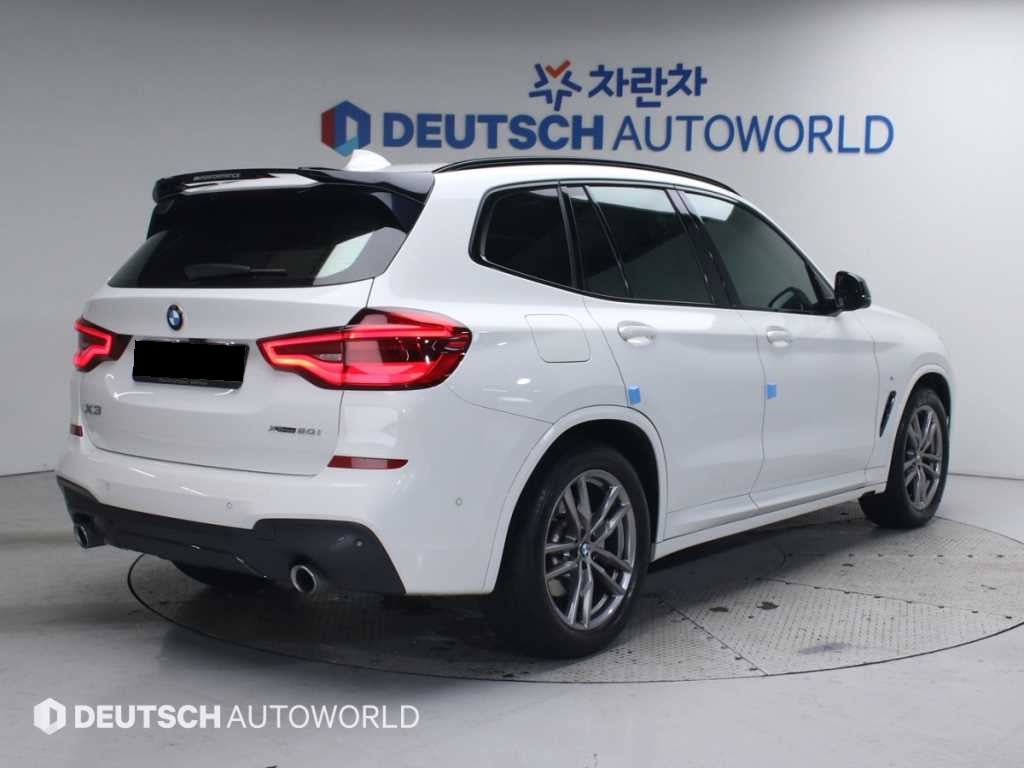 BMW X3 — photo 02