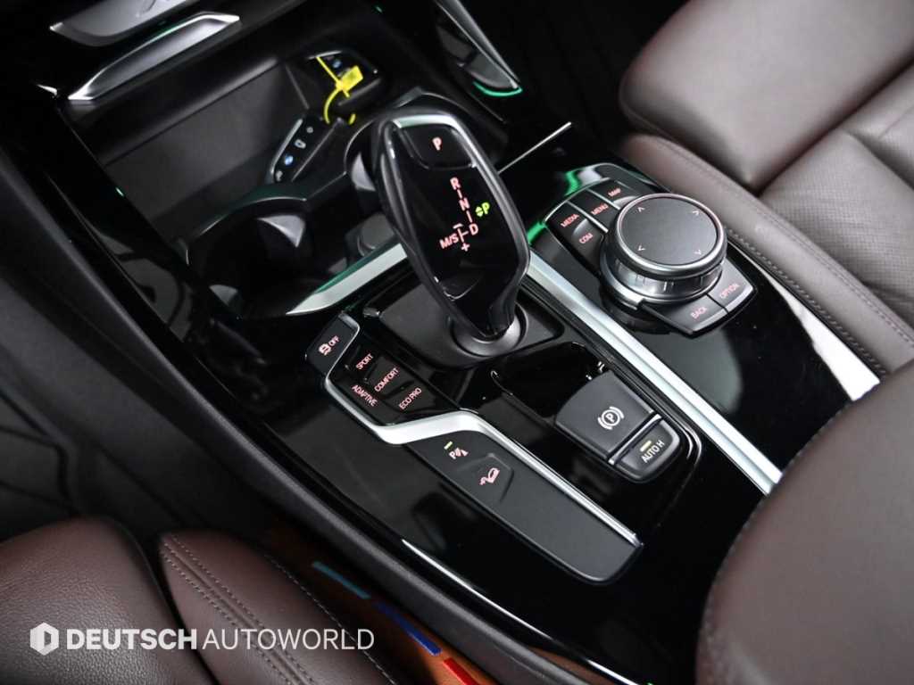 BMW X3 — photo 09