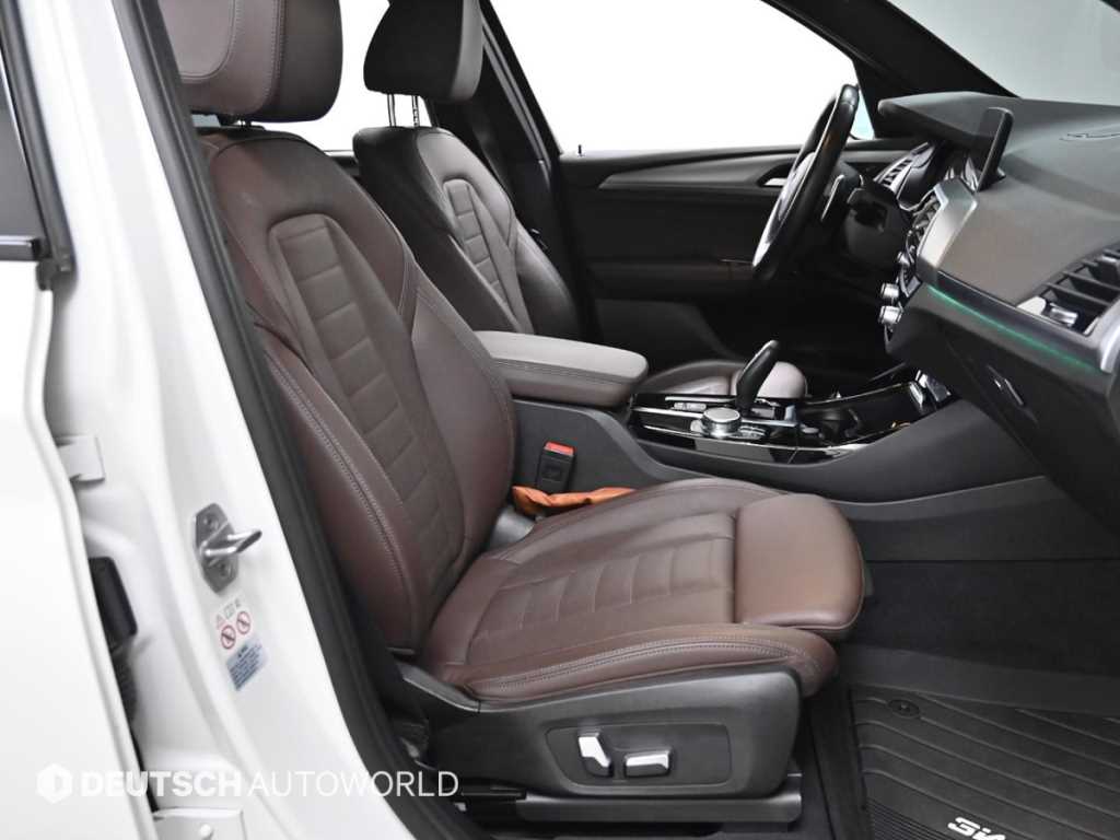 BMW X3 — photo 10