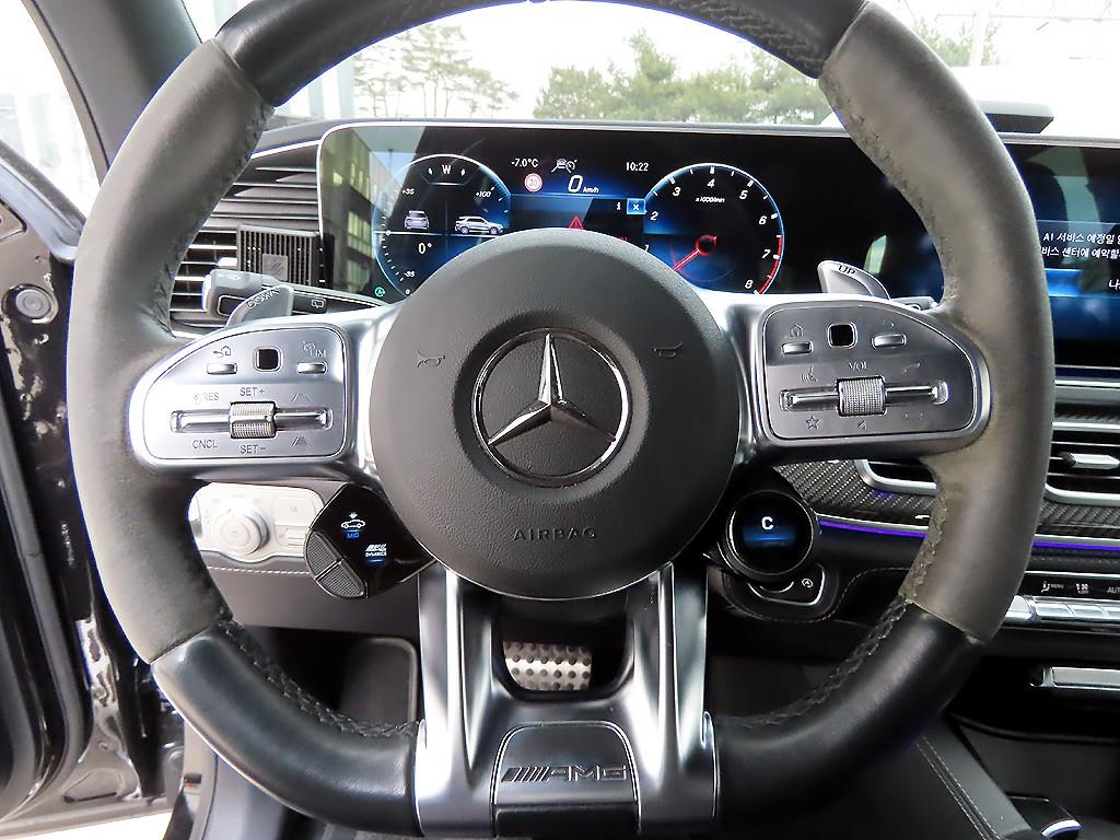 Mercedes-Benz GLE-Class — photo 08