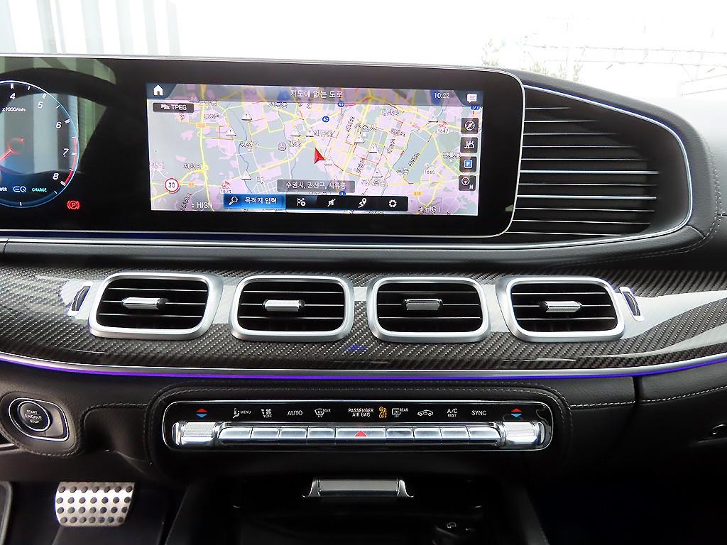 Mercedes-Benz GLE-Class — photo 13